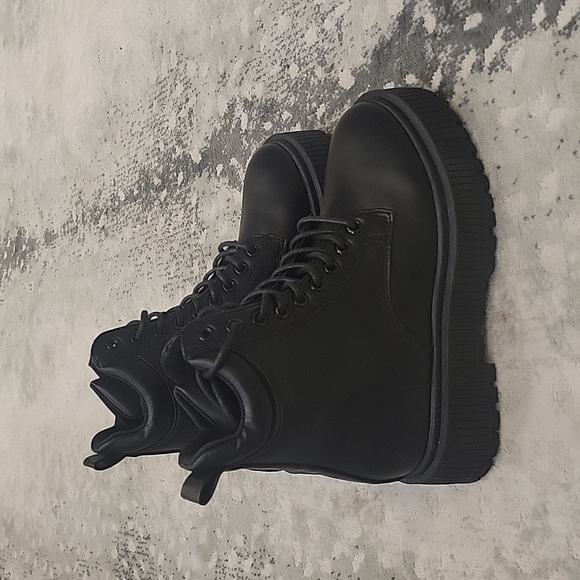 Fashion combat boots Womens - Picture 2 of 4